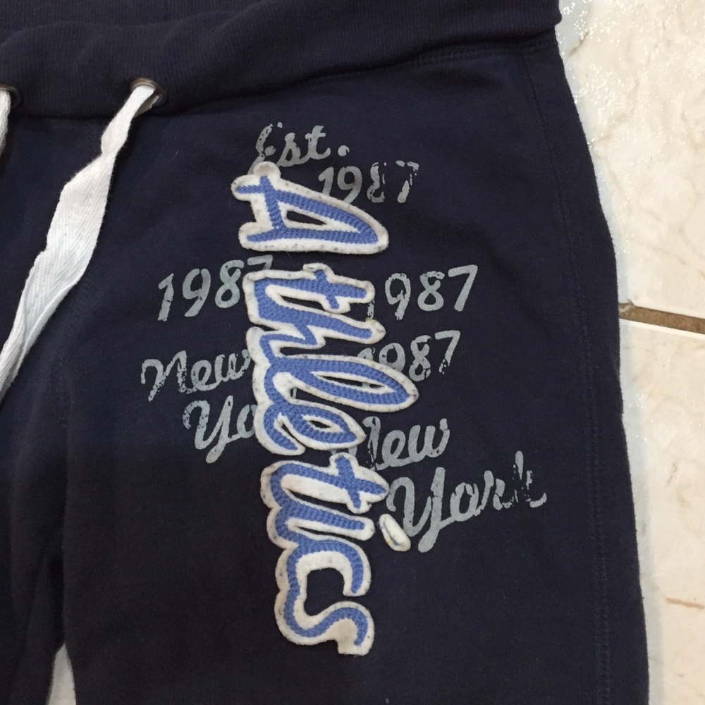 Y2K Womens Reflex outfitters crop sweat pants Capri sz S EUC - Picture 2 of 4